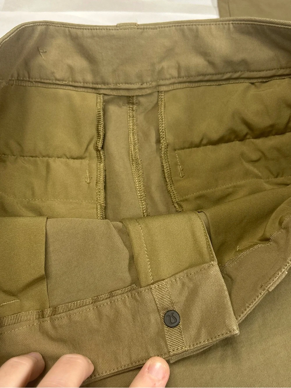 Lululemon ABC slim fit trouser sweat-wicking four way stretch size 32